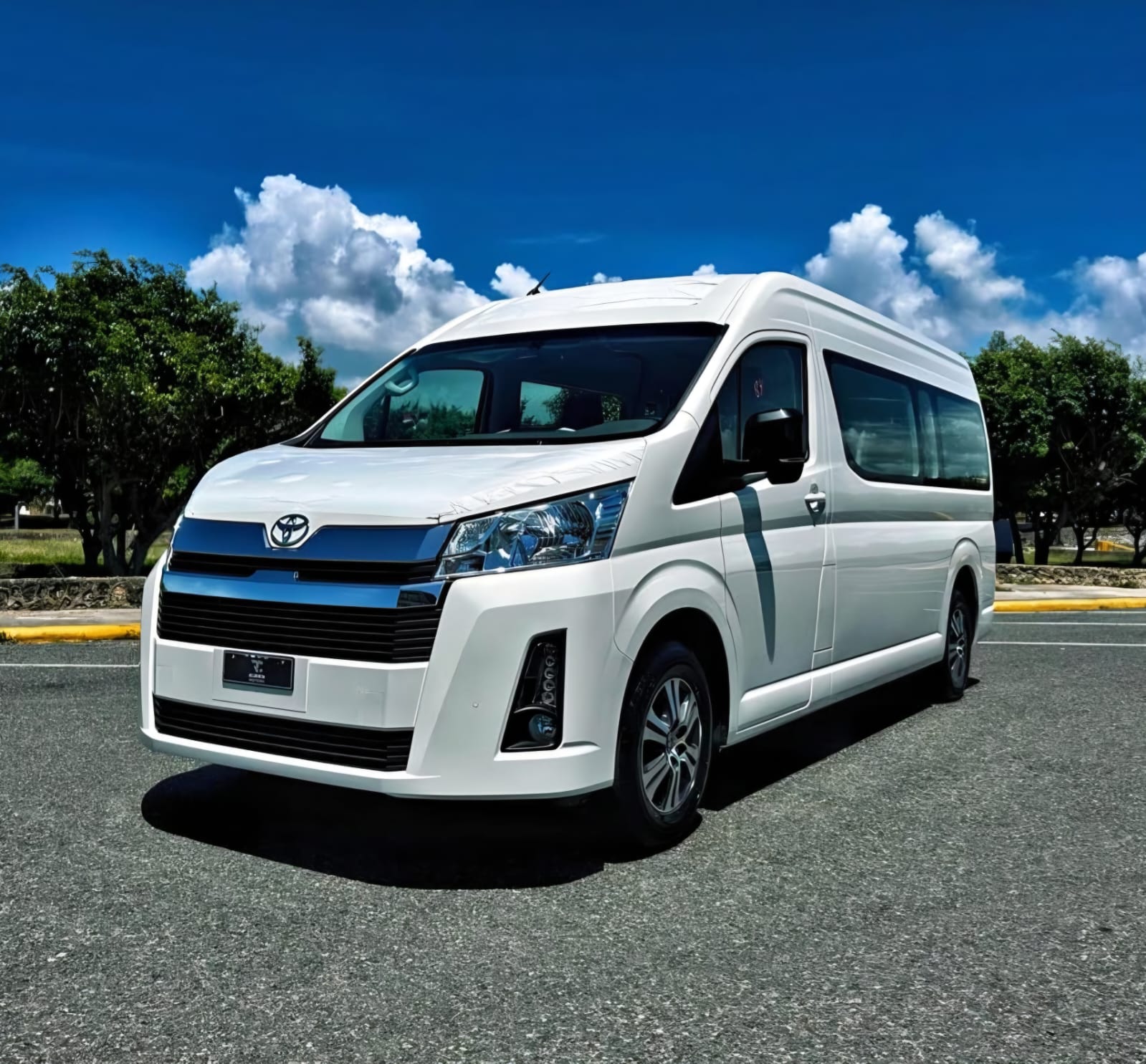 Toyota HiAce GL